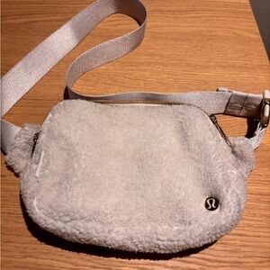 Lululemon Cream Crossbody Bag *USED ONLY ONCE*